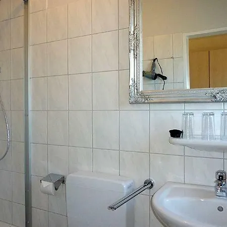 Haus-Windhuug-Whg-4 * Utersum